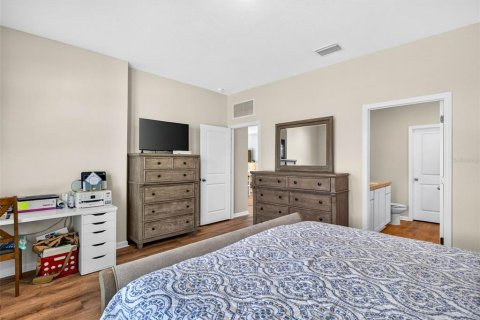 Villa ou maison à vendre à Zephyrhills, Floride: 4 chambres, 177.63 m2 № 2418874 - photo 24