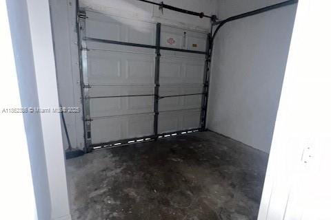 Townhouse in Homestead, Florida 5 bedrooms, 171.5 sq.m. № 2018999 - photo 26