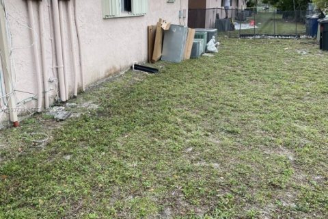 Propiedad comercial en venta en Fort Lauderdale, Florida, 278.43 m2 № 2000692 - foto 7