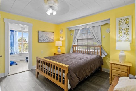 Villa ou maison à vendre à Bradenton, Floride: 5 chambres, 169.36 m2 № 1844906 - photo 4