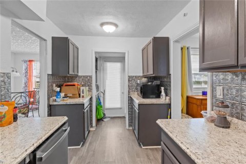 Villa ou maison à vendre à Bradenton, Floride: 5 chambres, 169.36 m2 № 1844906 - photo 18