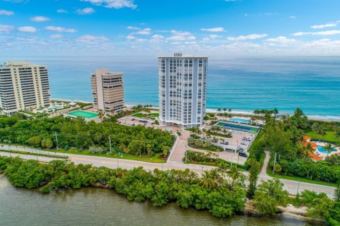 Copropriété à vendre à Riviera Beach, Floride: 2 chambres, 149.02 m2 № 2247330 - photo 2