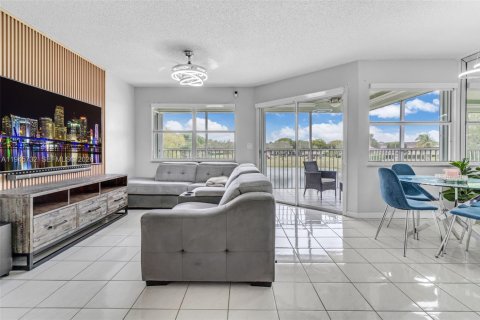 Condominio en venta en Homestead, Florida, 2 dormitorios, 107.77 m2 № 2152877 - foto 4