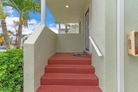 Condominio en venta en Homestead, Florida, 2 dormitorios, 107.77 m2 № 2152877 - foto 2