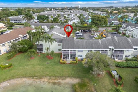 Condo in Homestead, Florida, 2 bedrooms № 2152877 - photo 28