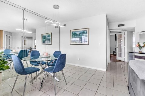 Condominio en venta en Homestead, Florida, 2 dormitorios, 107.77 m2 № 2152877 - foto 7