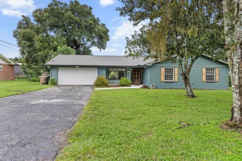 House in Ocala, Florida 4 bedrooms, 194.07 sq.m. № 1899645 - photo 5