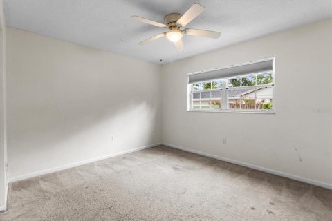 House in Ocala, Florida 4 bedrooms, 194.07 sq.m. № 1899645 - photo 24