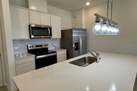 Touwnhouse à louer à Orlando, Floride: 3 chambres, 144.28 m2 № 2152061 - photo 4
