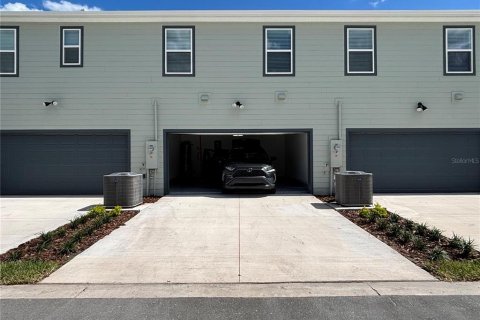 Touwnhouse à louer à Orlando, Floride: 3 chambres, 144.28 m2 № 2152061 - photo 21