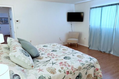 Снять в аренду виллу или дом в Брейдентон, Флорида 3 спальни, 187.01м2, № 214692 - фото 14