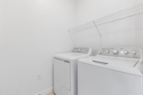 Adosado en alquiler en Punta Gorda, Florida, 3 dormitorios, 196.02 m2 № 2316401 - foto 17