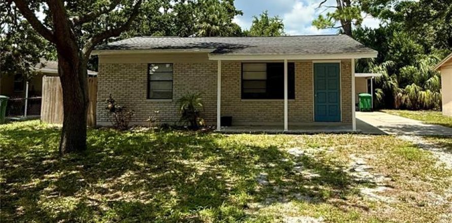 Villa ou maison à Tampa, Floride 2 chambres, 76.55 m2 № 1850288
