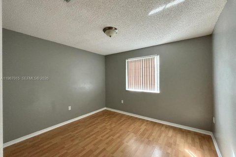 Adosado en alquiler en Miramar, Florida, 3 dormitorios, 107.86 m2 № 2029292 - foto 16