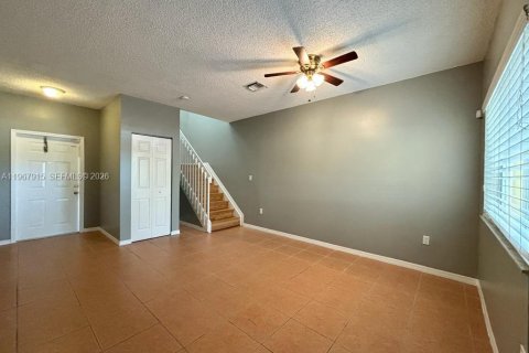 Adosado en alquiler en Miramar, Florida, 3 dormitorios, 107.86 m2 № 2029292 - foto 13