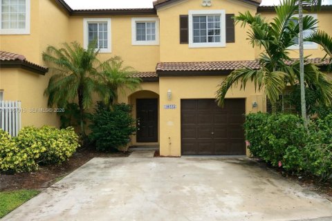 Adosado en Miramar, Florida 3 dormitorios, 107.86 m2 № 2029292