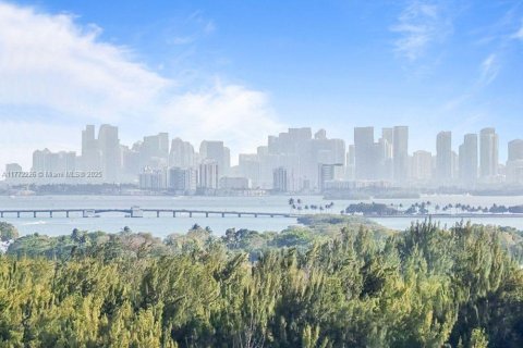 Condo in Sunny Isles Beach, Florida, 1 bedroom  № 1862109 - photo 8
