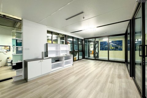 Immobilier commercial à vendre à Hialeah, Floride № 2060302 - photo 27