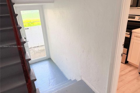 Copropriété à louer à Miami Beach, Floride: 1 chambre, 65.03 m2 № 1964317 - photo 17