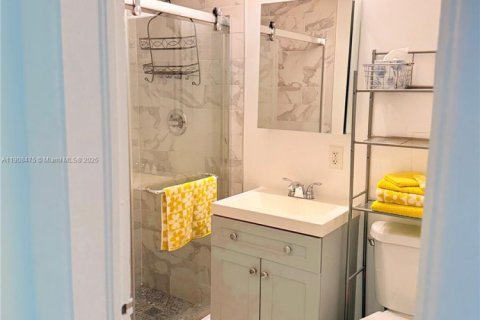 Copropriété à louer à Miami Beach, Floride: 1 chambre, 65.03 m2 № 1964317 - photo 25
