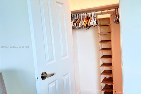 Copropriété à louer à Miami Beach, Floride: 1 chambre, 65.03 m2 № 1964317 - photo 21