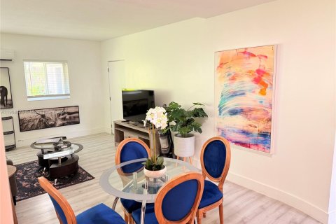 Copropriété à louer à Miami Beach, Floride: 1 chambre, 65.03 m2 № 1964317 - photo 11