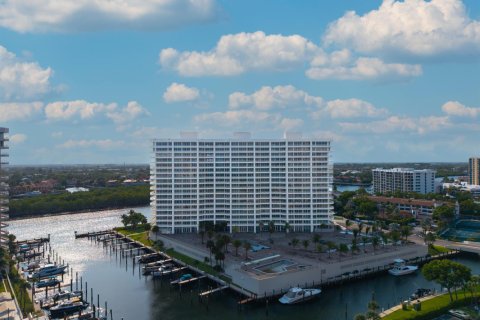 Condominio en alquiler en Boca Raton, Florida, 2 dormitorios, 133.59 m2 № 2085689 - foto 23
