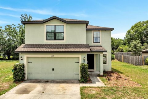 House in DeLand, Florida 3 bedrooms, 156.17 sq.m. № 1740935 - photo 1