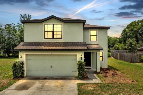 House in DeLand, Florida 3 bedrooms, 156.17 sq.m. № 1740935 - photo 2