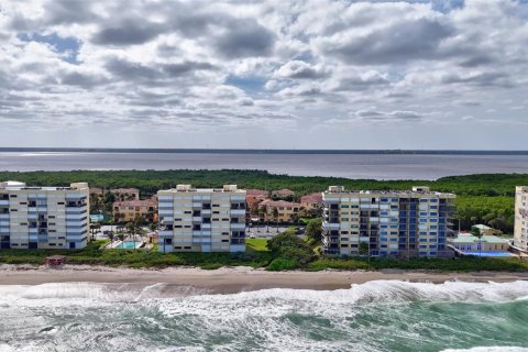 Townhouse in Jensen Beach, Florida 4 bedrooms, 194.82 sq.m. № 2082115 - photo 27