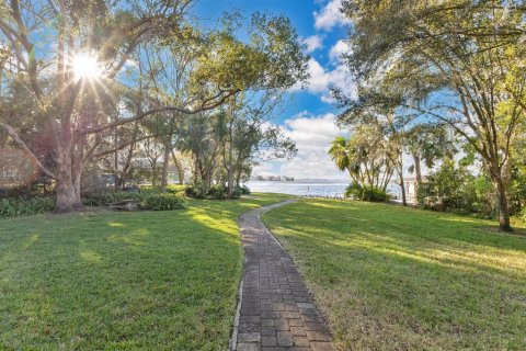 Land in Windermere, Florida № 1513174 - photo 1