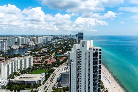 Copropriété à louer à Sunny Isles Beach, Floride: 5 chambres, 249.16 m2 № 1702199 - photo 8