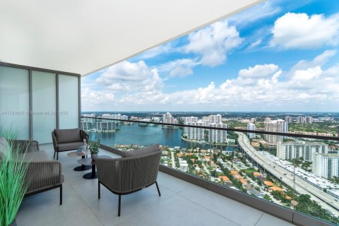 Copropriété à louer à Sunny Isles Beach, Floride: 5 chambres, 249.16 m2 № 1702199 - photo 5