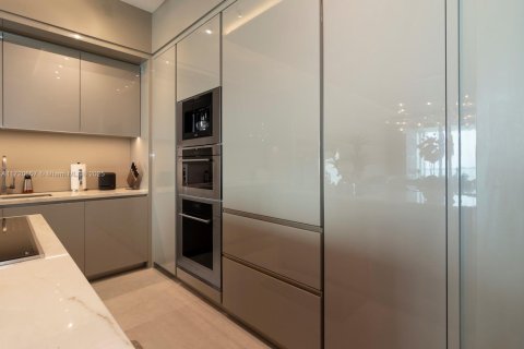 Copropriété à louer à Sunny Isles Beach, Floride: 5 chambres, 249.16 m2 № 1702199 - photo 22