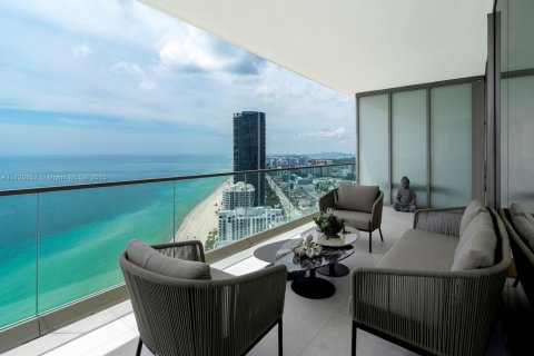 Copropriété à louer à Sunny Isles Beach, Floride: 5 chambres, 249.16 m2 № 1702199 - photo 3