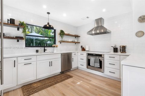 Casa en alquiler en Ocean Ridge, Florida, 3 dormitorios, 187.76 m2 № 2060915 - foto 21