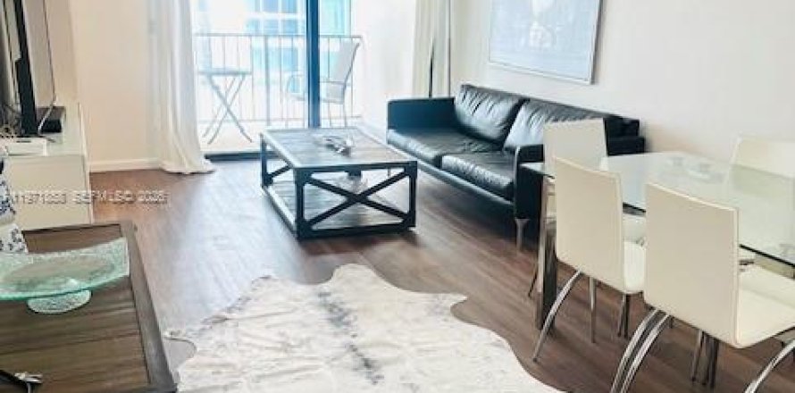 Condo à Miami Beach, Floride, 1 chambre  № 2042256