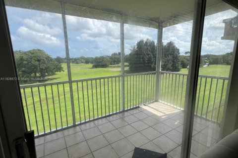 Condo in Cooper City, Florida, 1 bedroom  № 1797118 - photo 1
