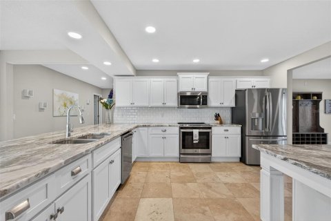 Copropriété à vendre à Tierra Verde, Floride: 3 chambres, 181.62 m2 № 2235653 - photo 10
