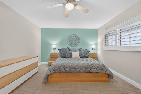 Copropriété à vendre à Tierra Verde, Floride: 3 chambres, 181.62 m2 № 2235653 - photo 17