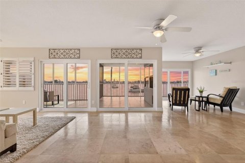 Copropriété à vendre à Tierra Verde, Floride: 3 chambres, 181.62 m2 № 2235653 - photo 6