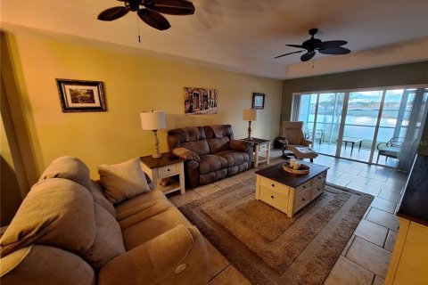 Copropriété à louer à North Port, Floride: 2 chambres, 108.51 m2 № 1797991 - photo 11