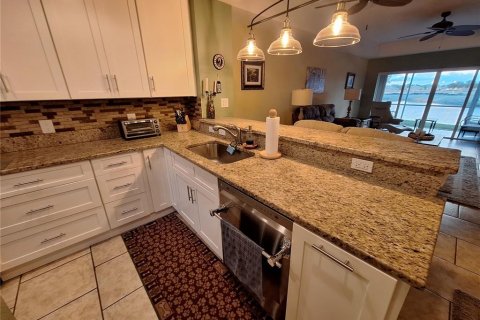 Copropriété à louer à North Port, Floride: 2 chambres, 108.51 m2 № 1797991 - photo 5