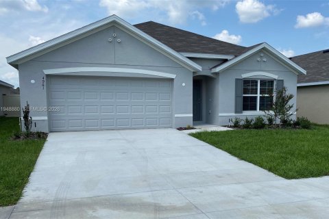 Villa ou maison à Ocala, Floride 4 chambres, 169.73 m2 № 2089150