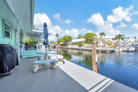 Снять в аренду квартиру в Ки-Ларго, Флорида 2 спальни, 100.33м2, № 1991768 - фото 25