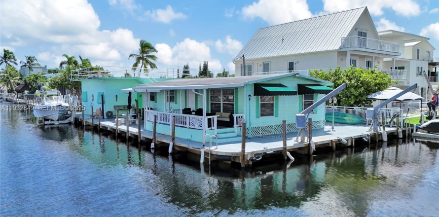 Квартира в Ки-Ларго, Флорида 2 спальни, 100.33м2 № 1991768