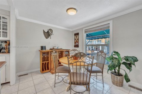 Снять в аренду квартиру в Ки-Ларго, Флорида 2 спальни, 100.33м2, № 1991768 - фото 6