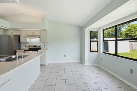 Купить виллу или дом в Лейкленд, Флорида 5 комнат, 133.5м2, № 2330119 - фото 6