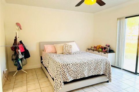 Купить кондоминиум в Корал-Спрингс, Флорида 2 спальни, 74.32м2, № 1997430 - фото 12