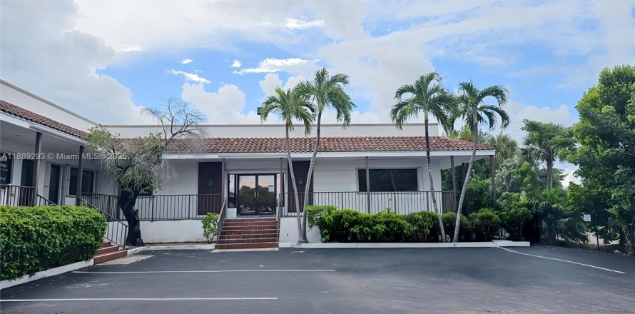Propiedad comercial en Marathon, Florida № 2089884